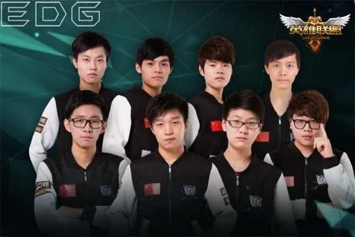 示球队在后 示球队在后